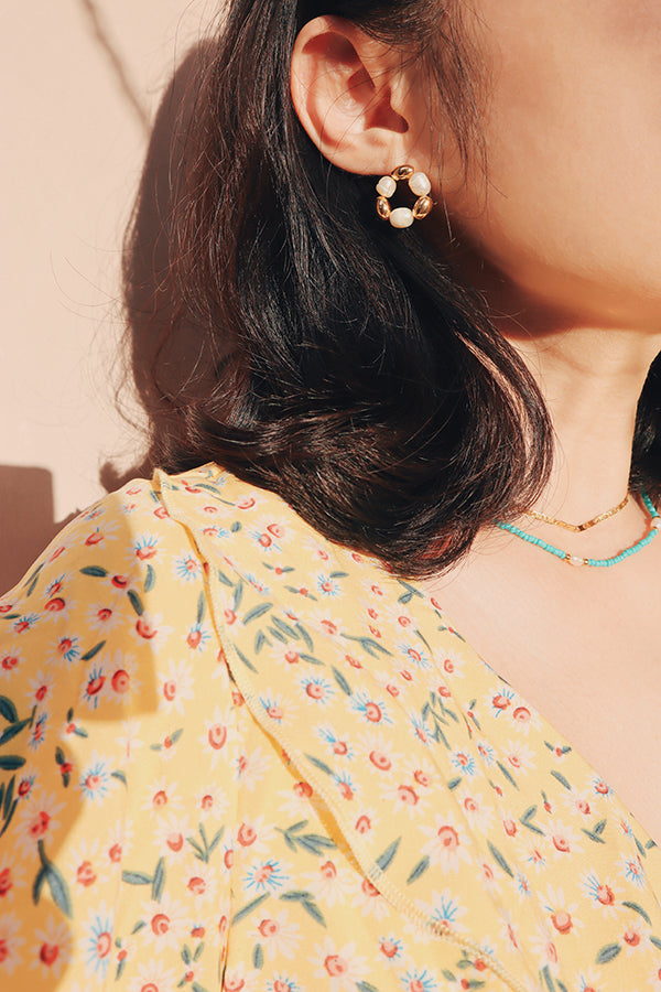 Summer vacation earrings for woman.