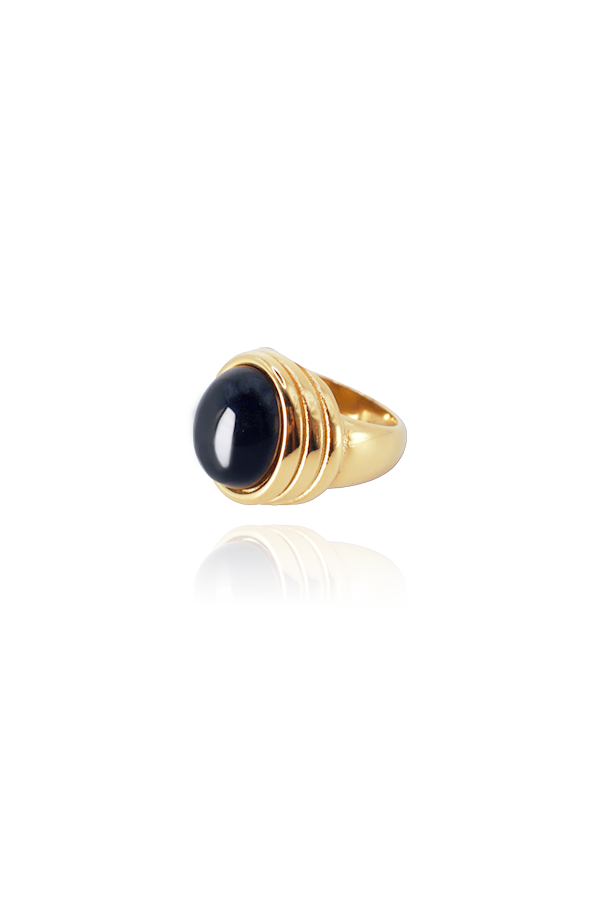 Black agate gemstone gold ring with white background