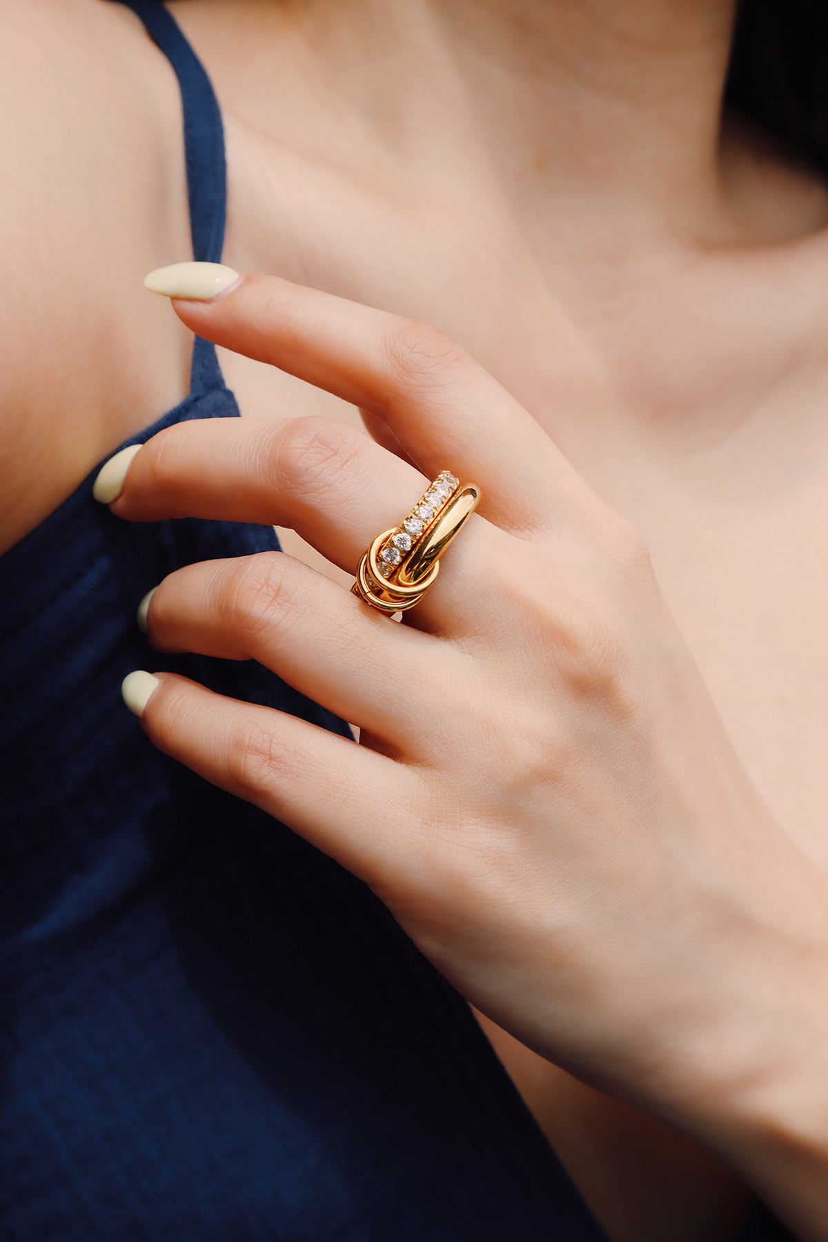 Odette Linked Double Ring