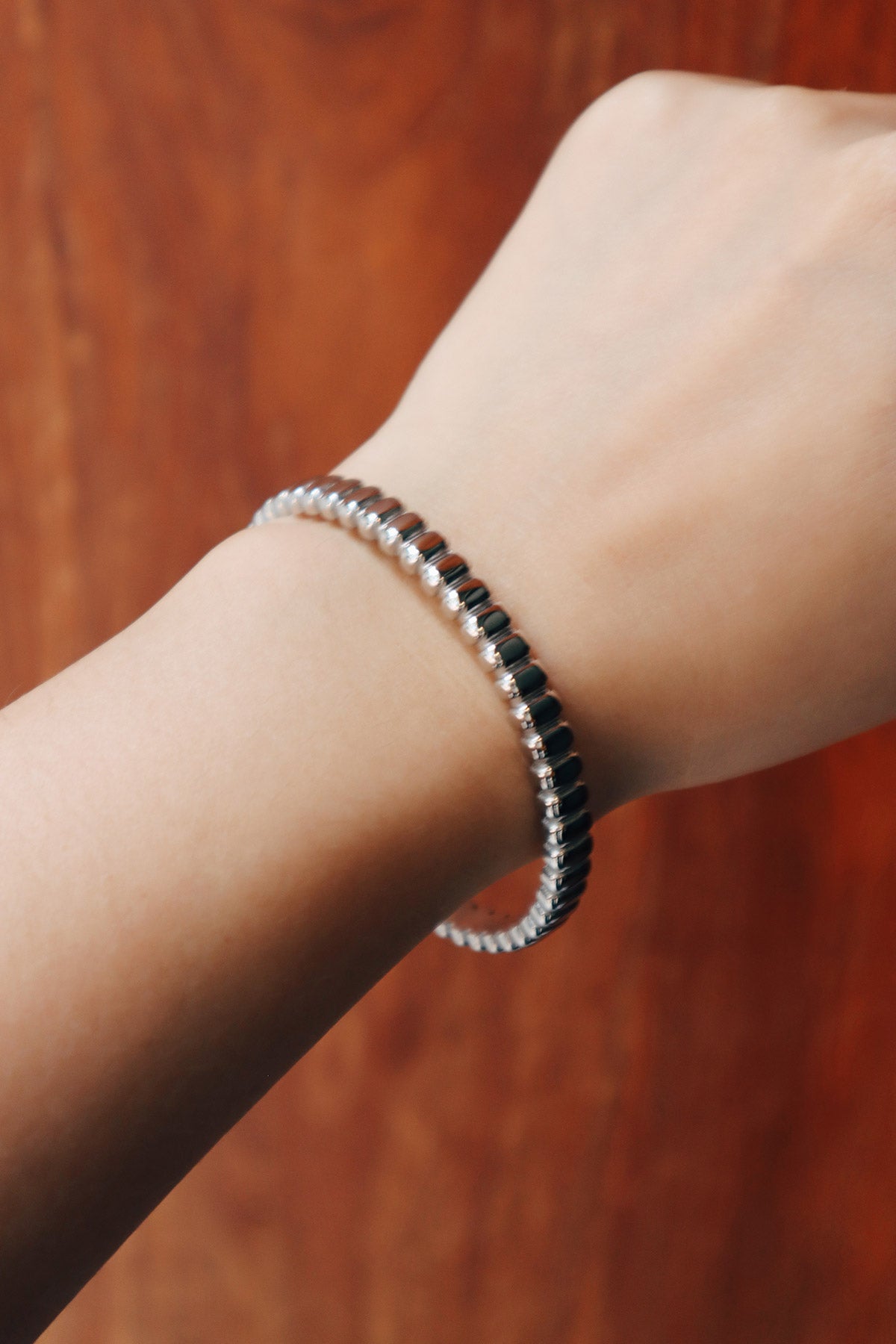 Reeve Ribbed Bangle