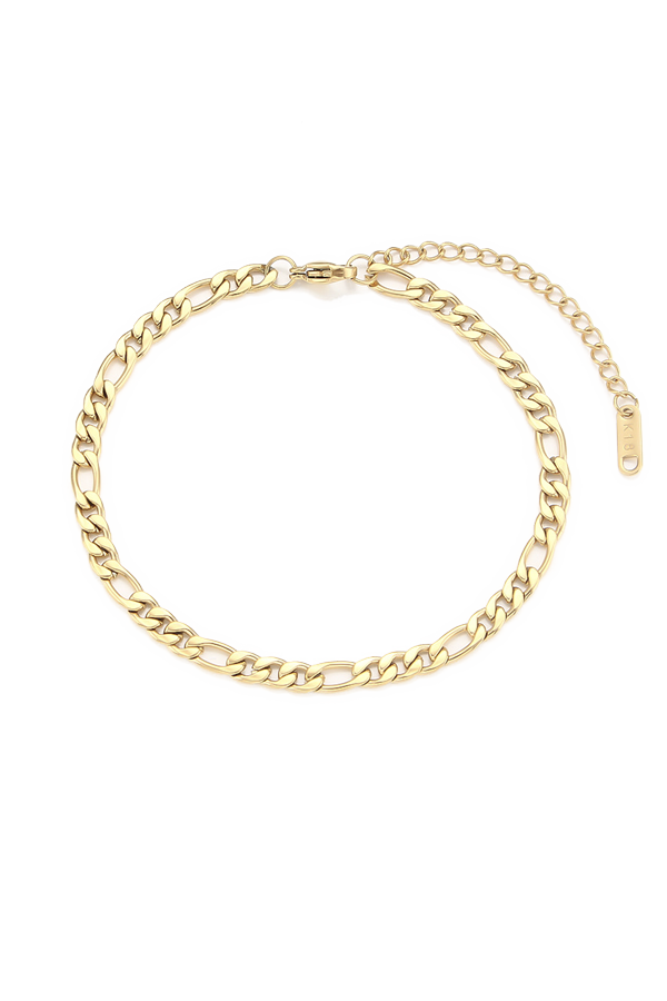 Figaro bracelet with white background